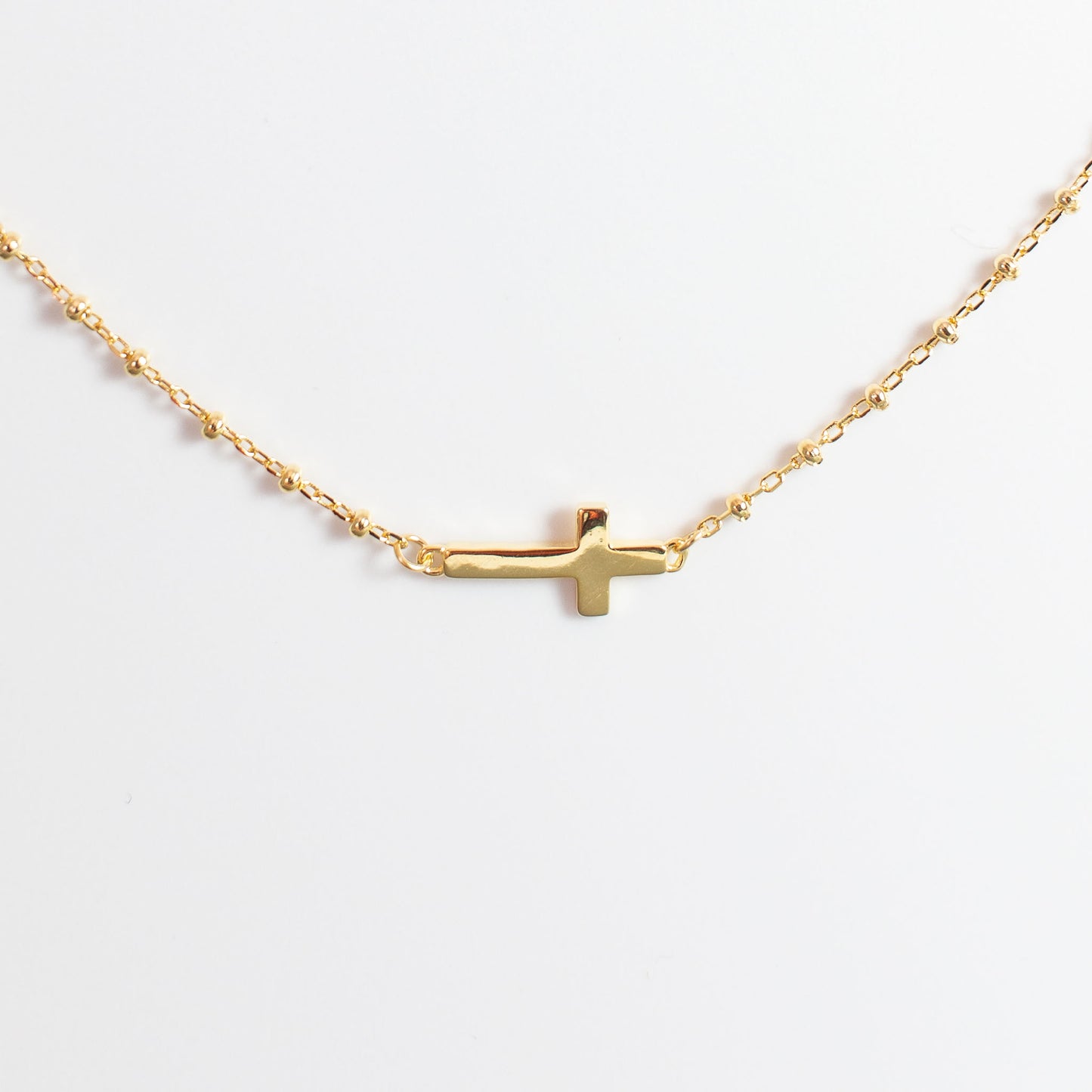 Pulsera "Cruz dorada"