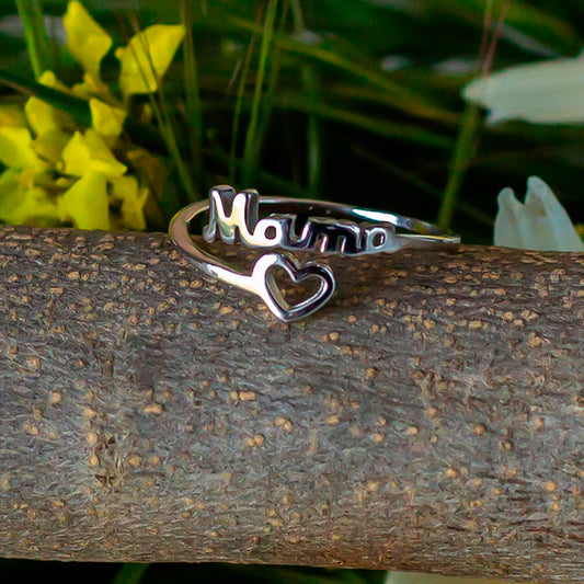 Anillo de plata "Corazón de madre"